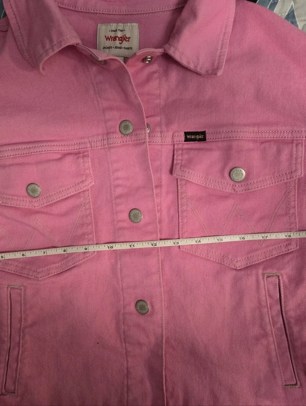 WRANGLER Bright Pink Cropped Denim Jacket Size M